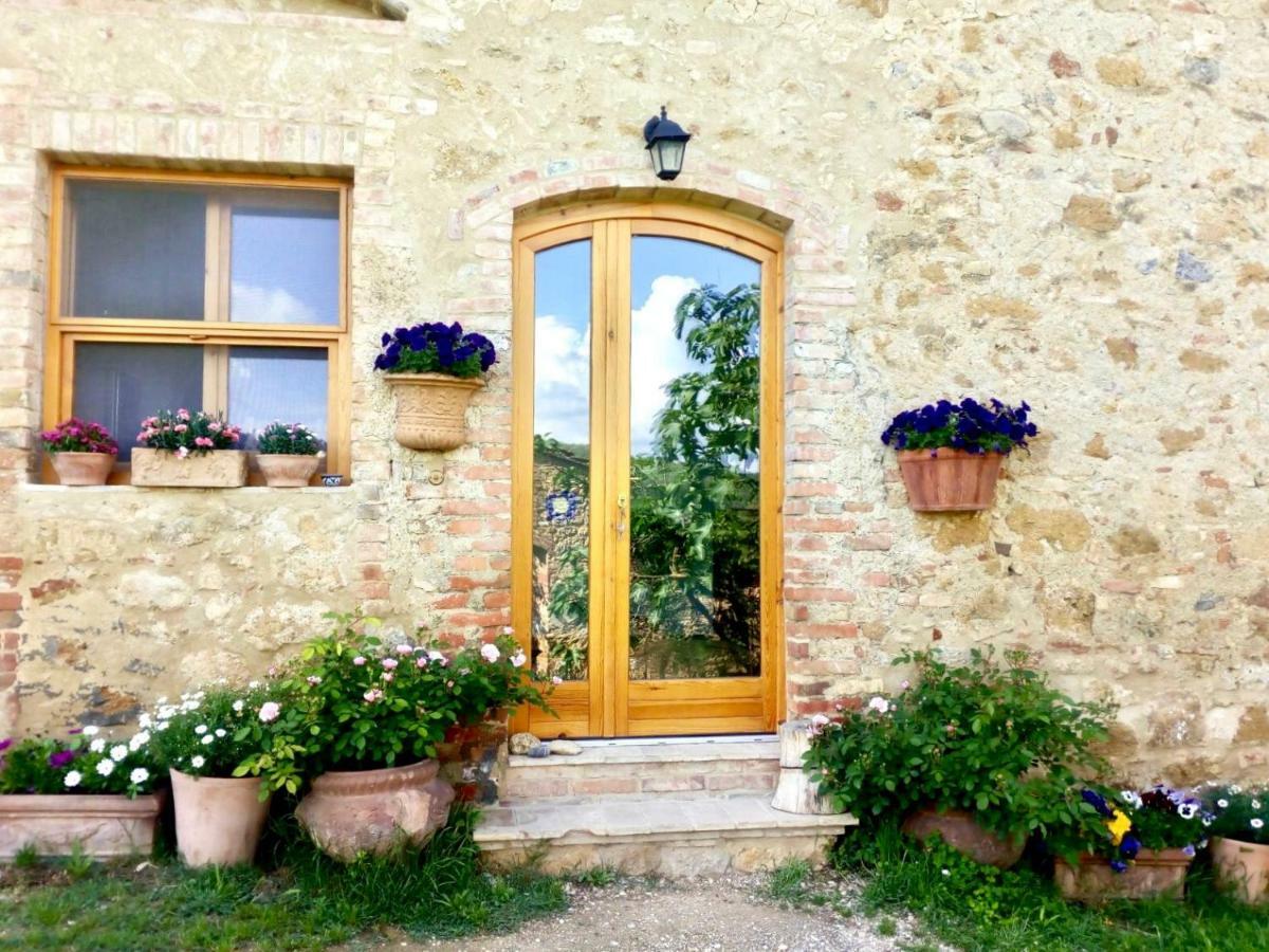 Casa Ollie Apartment Castel San Gimignano Luaran gambar