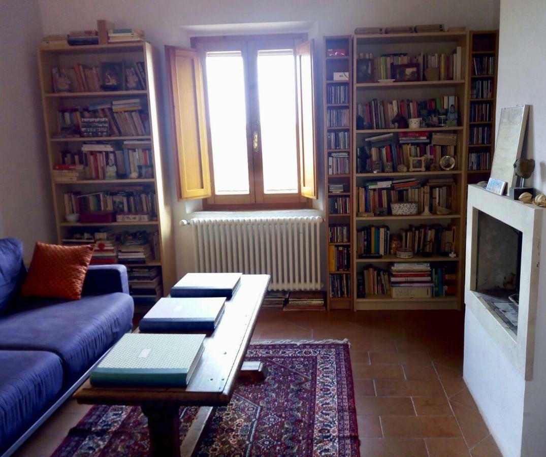 Casa Ollie Apartment Castel San Gimignano Luaran gambar